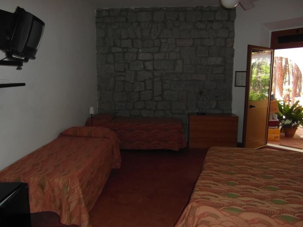 Hotel Villa Nettuno Marina di Campo Room photo