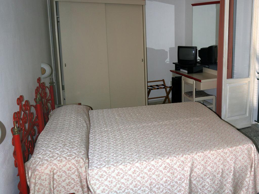 Hotel Villa Nettuno Marina di Campo Room photo